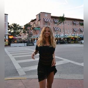 Black Rat & Boa Beach dress 100% Rayon